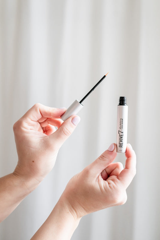 Revitalizing Lash Serum